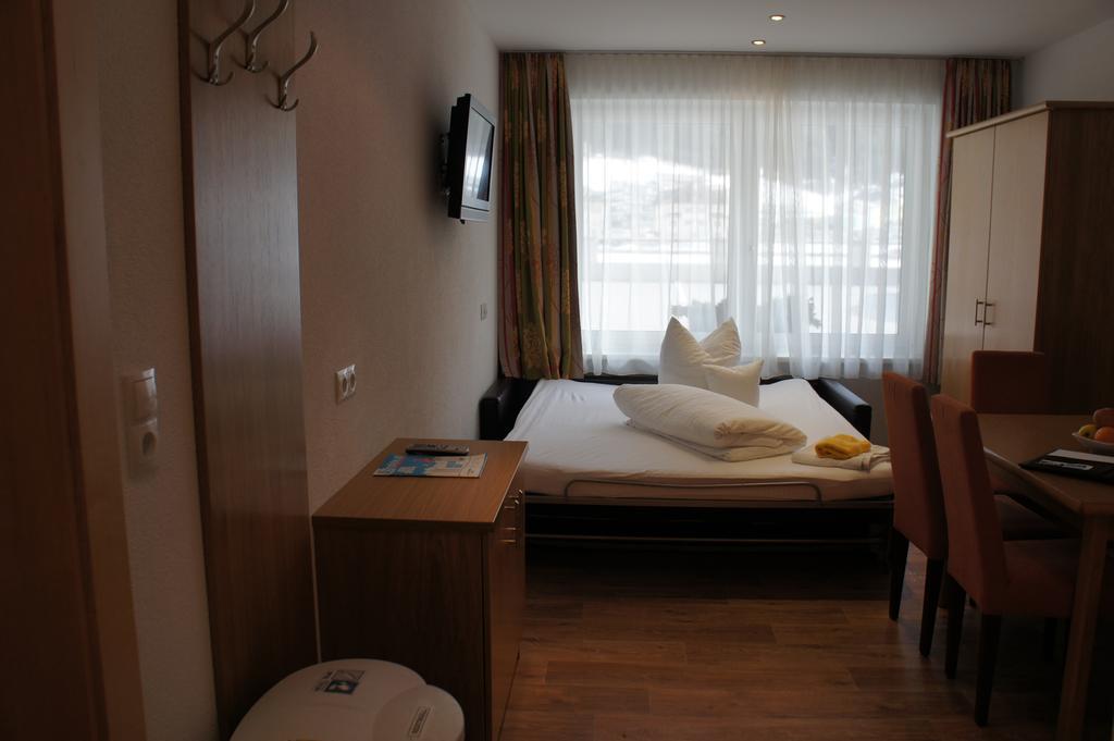 Alpinea Appartements Ischgl Exterior photo